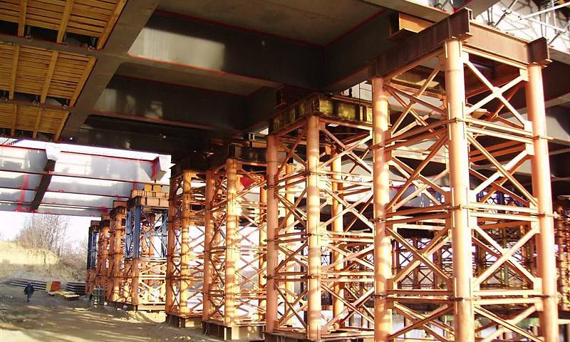 Herstellung von Brückenstützen – Rohrkonstruktionsstützen Brückenstützen Segmentstützen